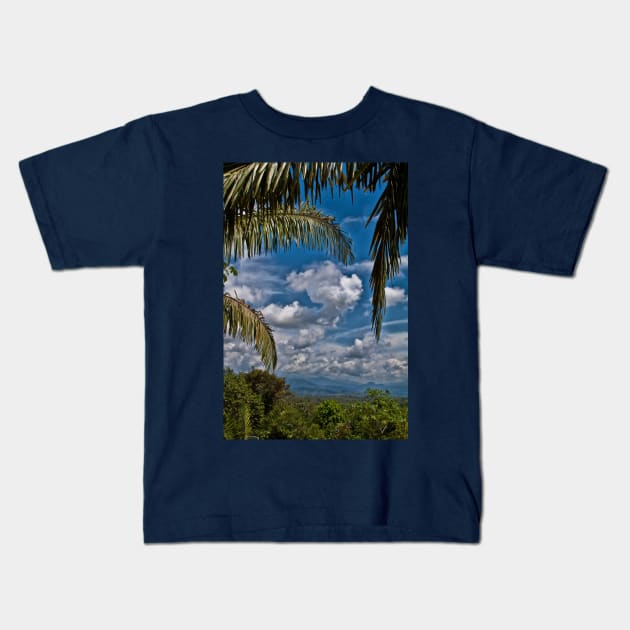 Costa Rica. Manuel Antonio National Park. Kids T-Shirt by vadim19